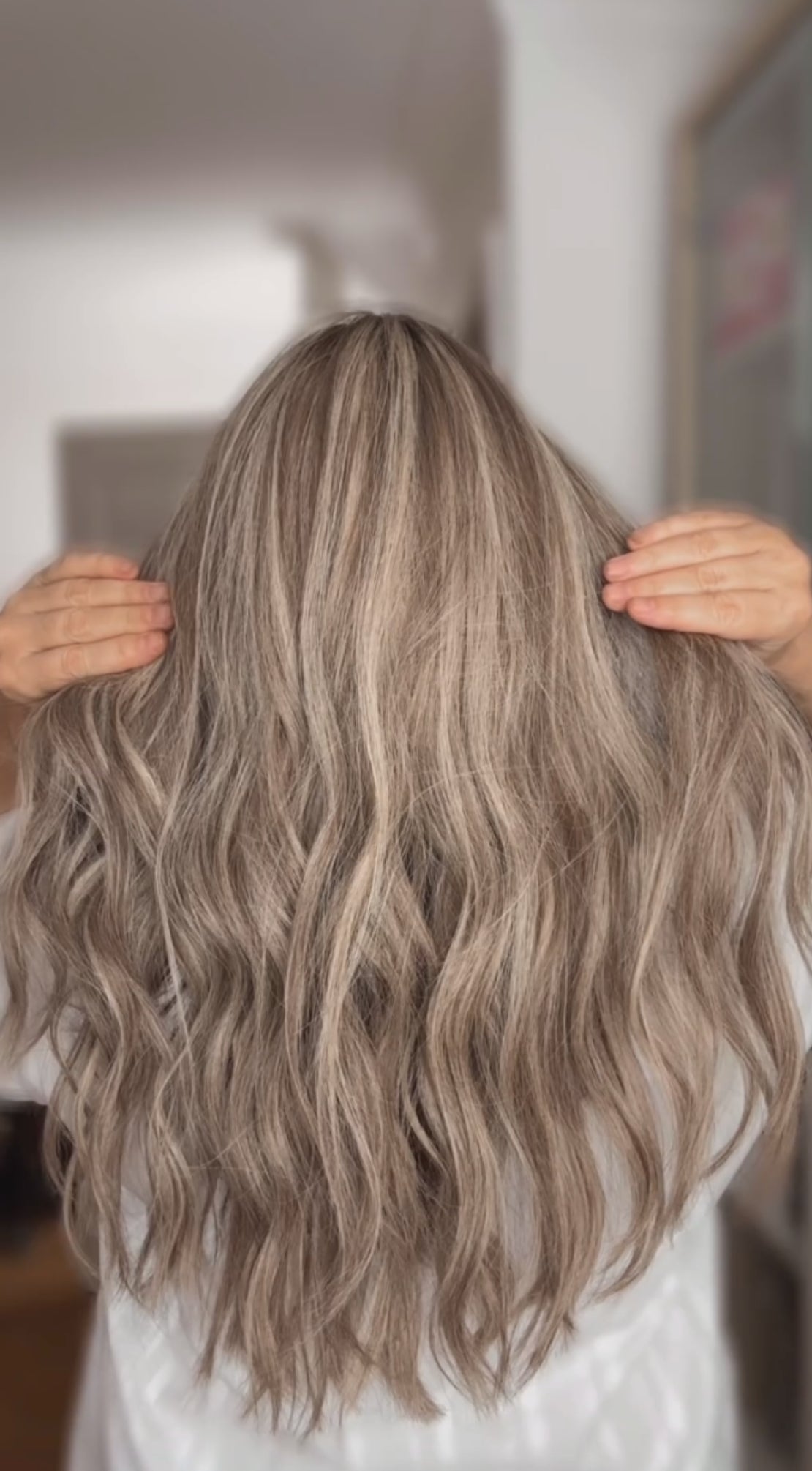 FEATHERLITE ASHY BLONDE BALAYAGE TOPPER (Moonlight Light Ashy Blonde)