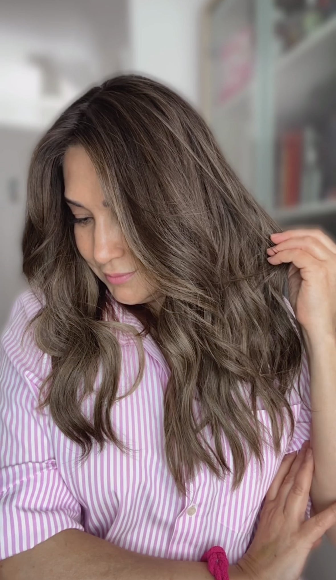 FEATHERLITE ASHY BALAYAGE TOPPER WITH LAYERS