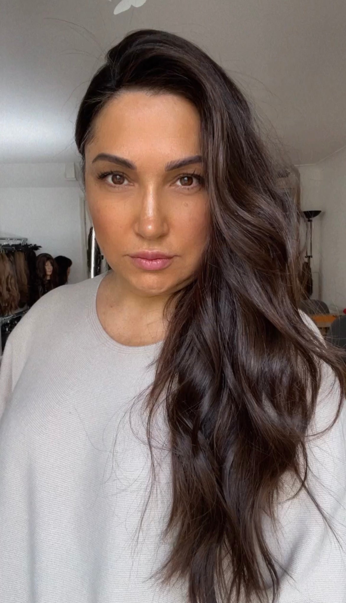 FEATHERLITE MEDIUM TO DARK BROWN TOPPER