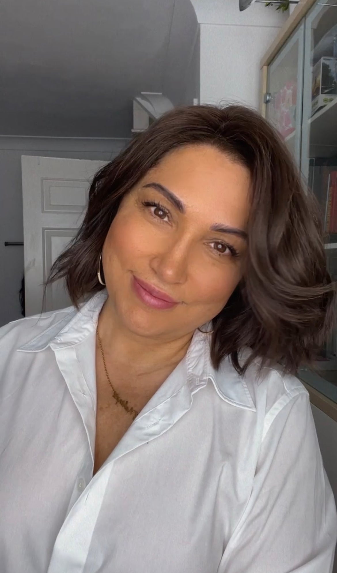 FEATHERLITE MEDIUM BROWN BOB