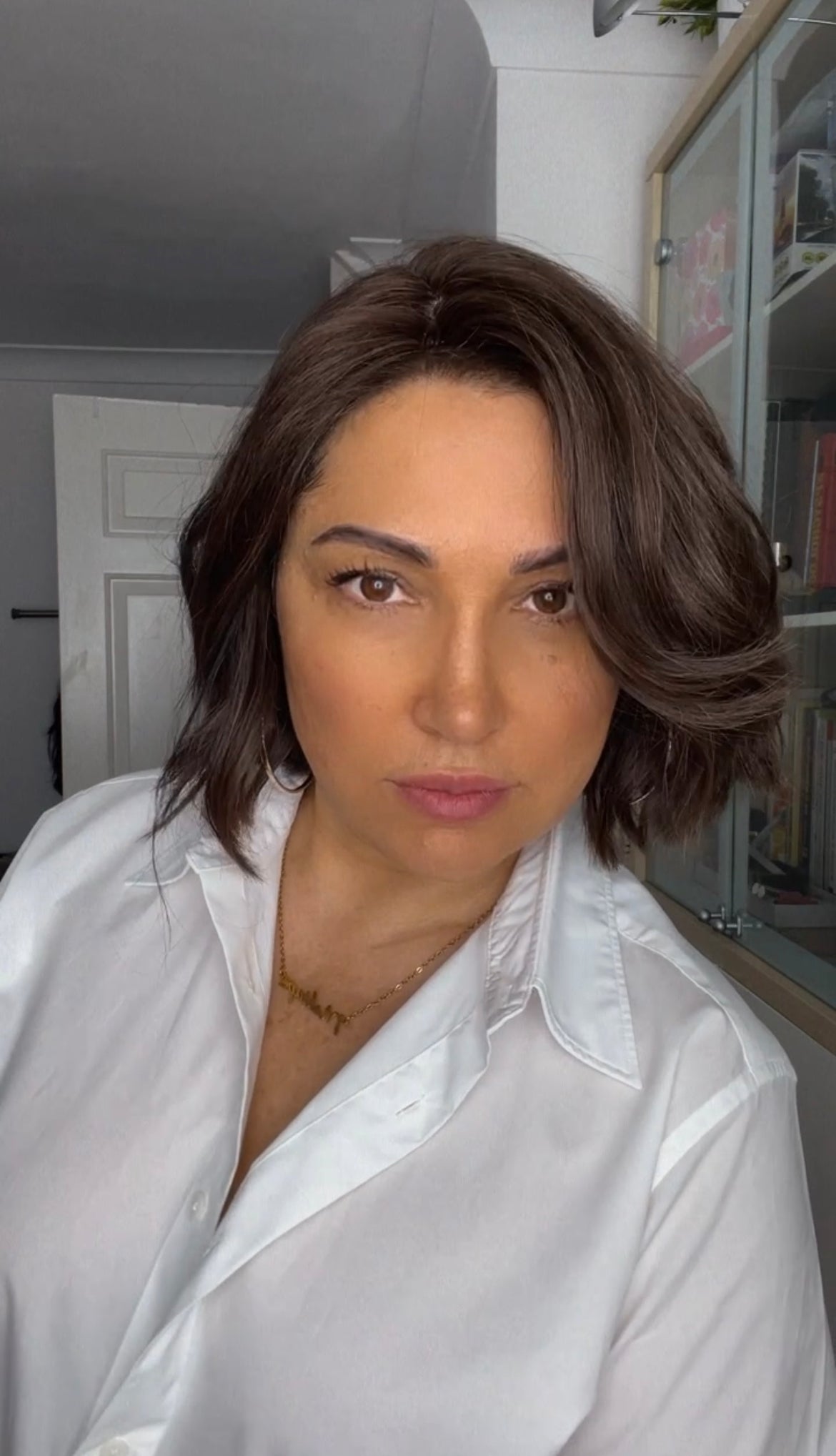 FEATHERLITE MEDIUM BROWN BOB