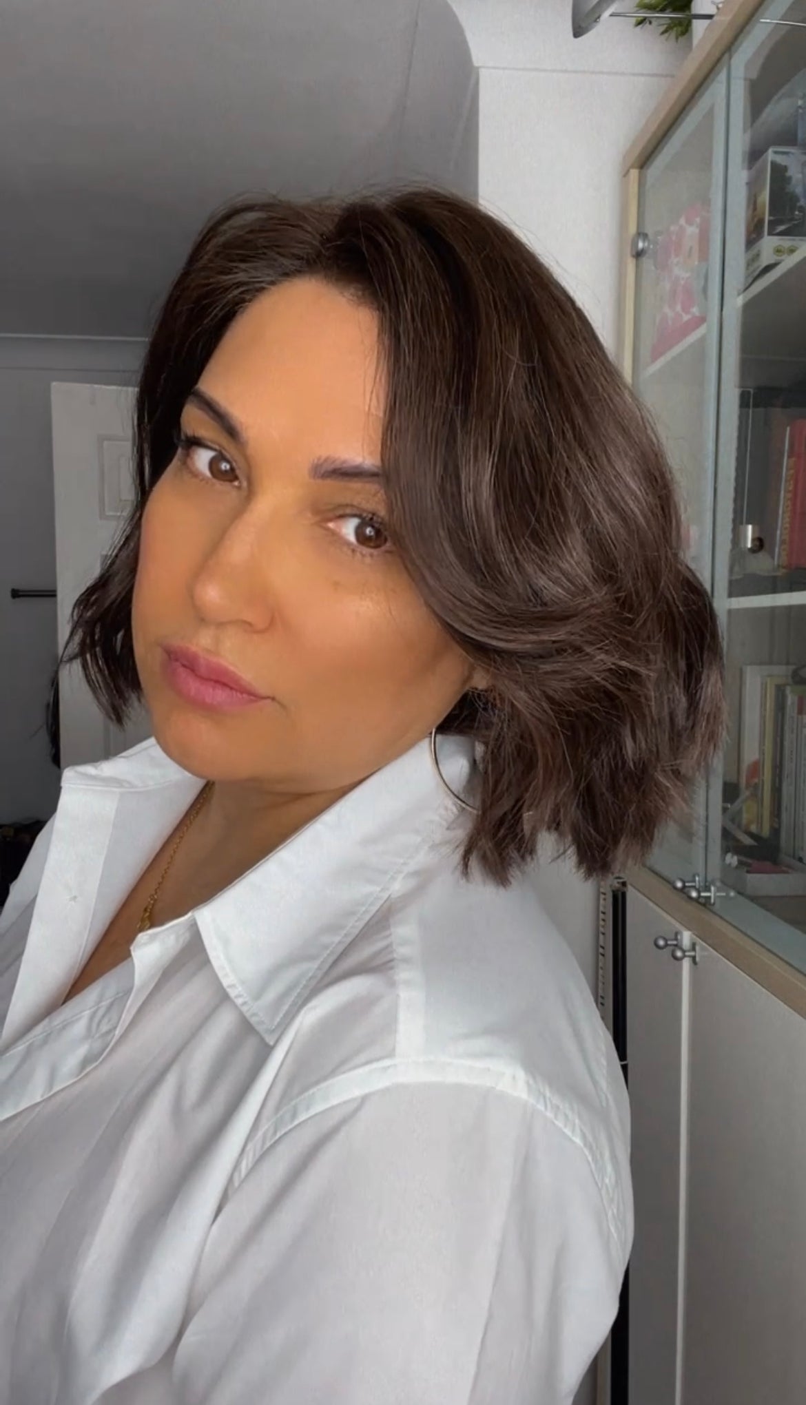 FEATHERLITE MEDIUM BROWN BOB